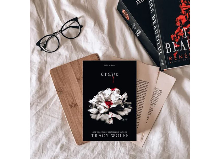 Book Review Crave By Tracy Wolff (2)